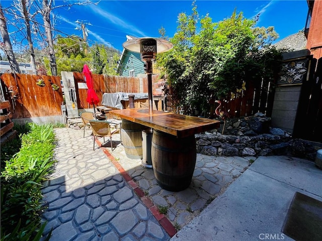 921 Piru Way, Frazier Park, CA 93225 - fenced backyard featuring a patio