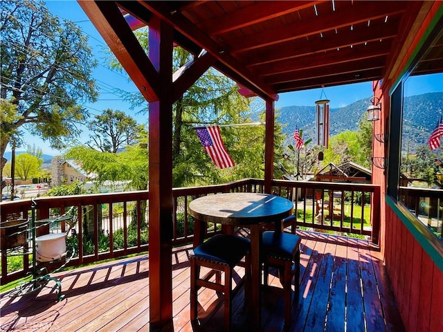 921 Piru Way, Frazier Park, CA 93225 - wooden deck featuring a mountain view