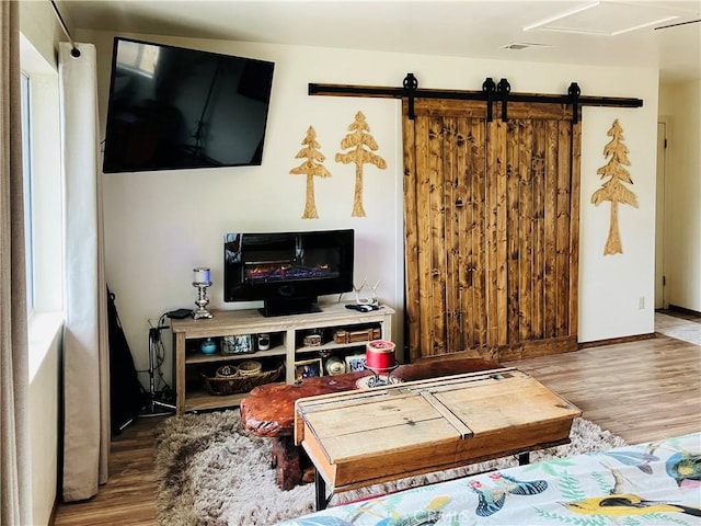 921 Piru Way, Frazier Park, CA 93225 - living room with visible vents, wood finished floors, and baseboards