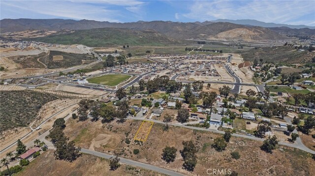 16427 Bailey St, Lake Elsinore, CA 92530