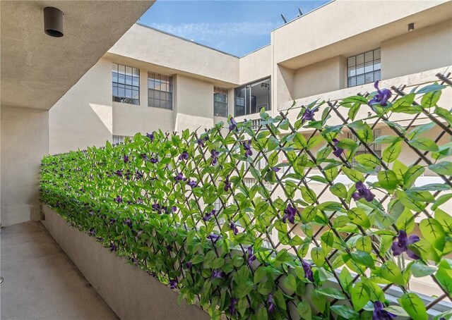 740 N Kings Rd Unit 225, West Hollywood, CA 90069 - view of balcony