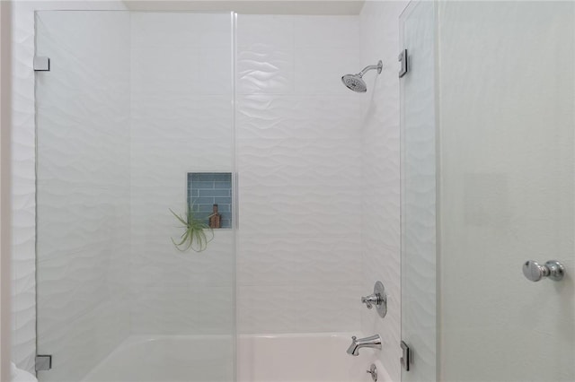740 N Kings Rd Unit 225, West Hollywood, CA 90069 - bathroom featuring washtub / shower combination