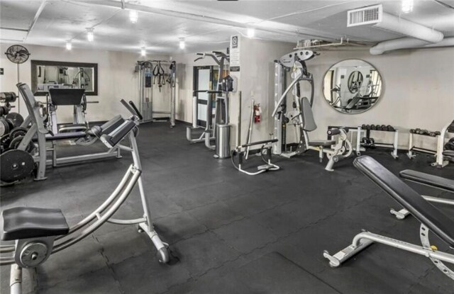 740 N Kings Rd Unit 225, West Hollywood, CA 90069 - view of workout area