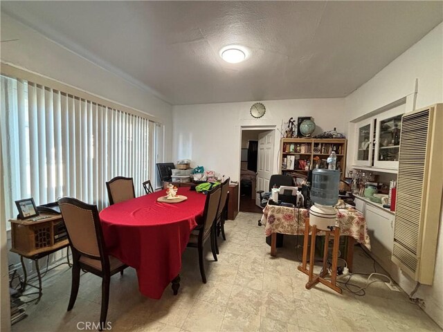 3852 4th St, Riverside, CA 92501 - view of dining space