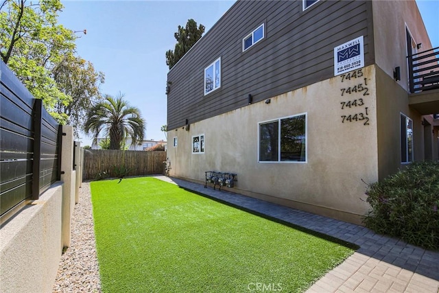 7443 Troost Ave, North Hollywood, CA 91605 - view of yard with fence private yard