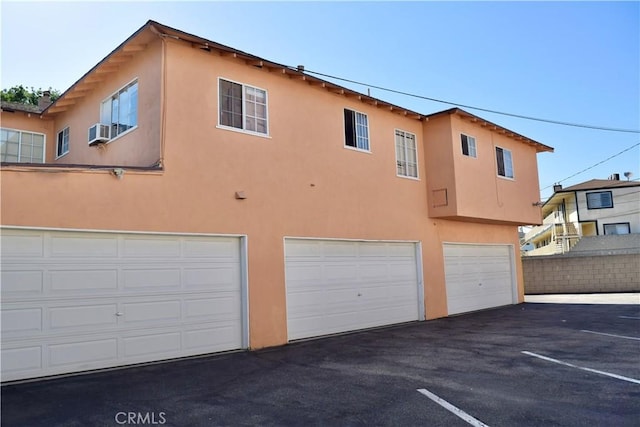 216 S Glenwood Pl, Burbank, CA 91506 - exterior space