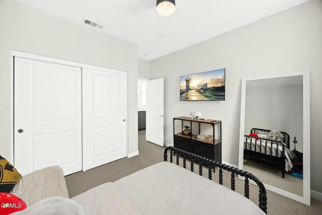26945 Nature View Pl, Valencia, CA 91381 - carpeted bedroom featuring baseboards and a closet