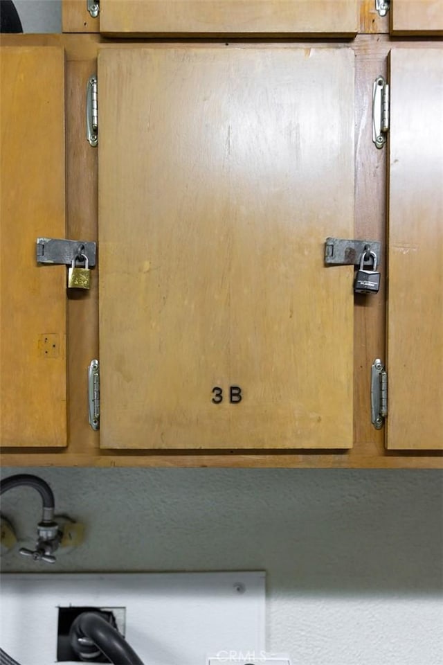 room details with brown cabinets