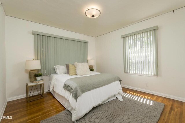 3059 Glenrose Ave, Altadena, CA 91001 - bedroom featuring wood finished floors and baseboards