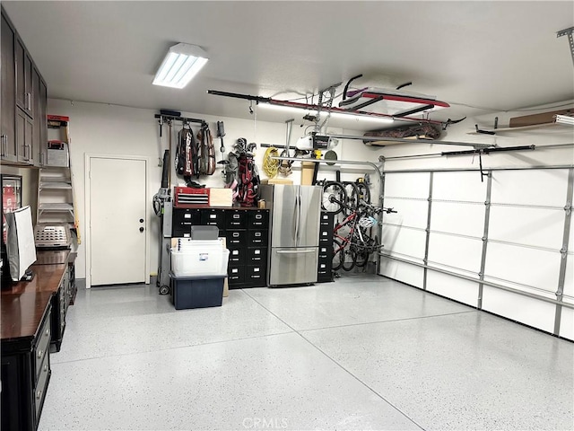 34036 Galleron St, Temecula, CA 92592 - garage featuring freestanding refrigerator