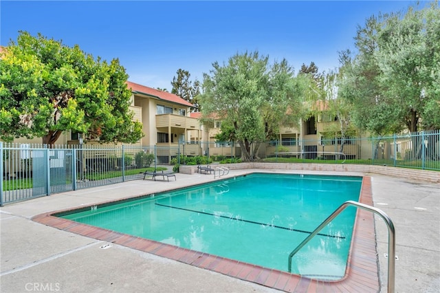 pool featuring fence
