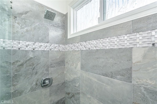 429 Somerset Cir, Corona, CA 92879 - bathroom view of a tile shower