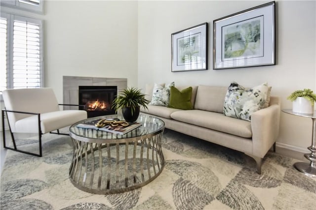 85 Briarglen, Irvine, CA 92614 - living area with a glass covered fireplace and baseboards