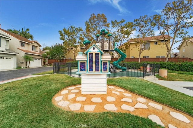 2 Astoria Ct, Aliso Viejo, CA 92656 - community jungle gym featuring a residential view