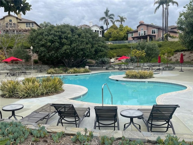 9 Pembroke Ln, Laguna Niguel, CA 92677 - community pool featuring a patio