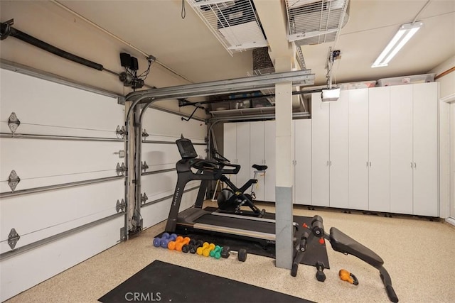 9 Pembroke Ln, Laguna Niguel, CA 92677 - workout area with a garage