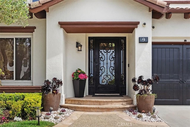 9 Pembroke Ln, Laguna Niguel, CA 92677 - entrance to property featuring stucco siding