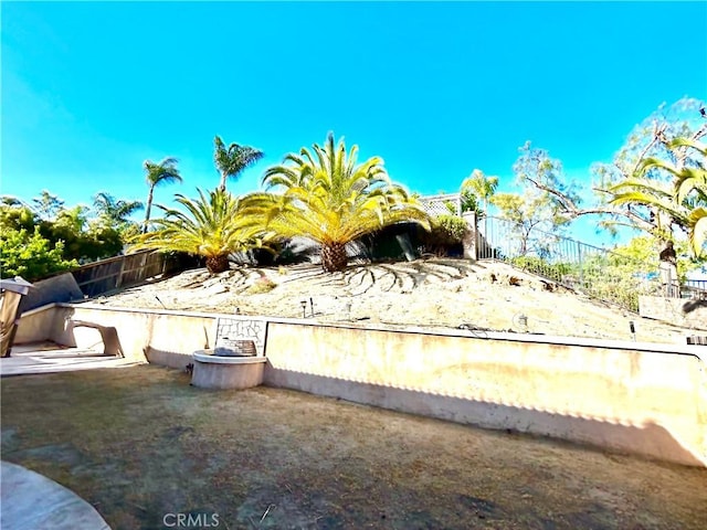 38728 Falkirk Dr, Murrieta, CA 92563 - view of yard featuring fence