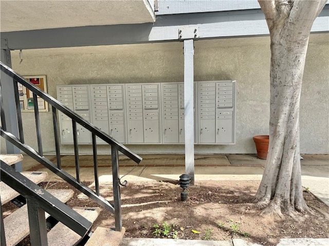 2599 Walnut Ave, Unit Signal Hill, CA 90755 - surrounding community with mail area