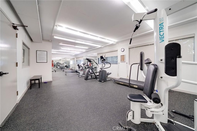 1880 Veteran Ave Unit 308, Los Angeles, CA 90025 - gym with baseboards