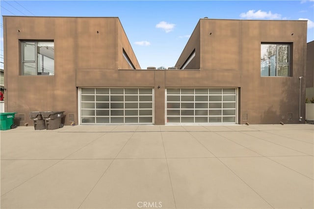 9 Temple Ave, Long Beach, CA 90803 - exterior space with driveway