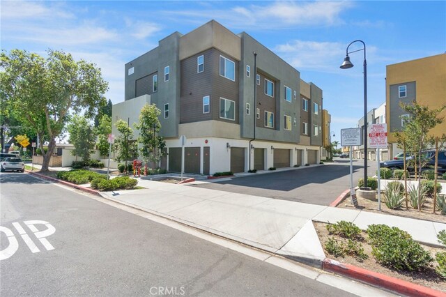 22 E Sunset St, Long Beach, CA 90805 - photo 32