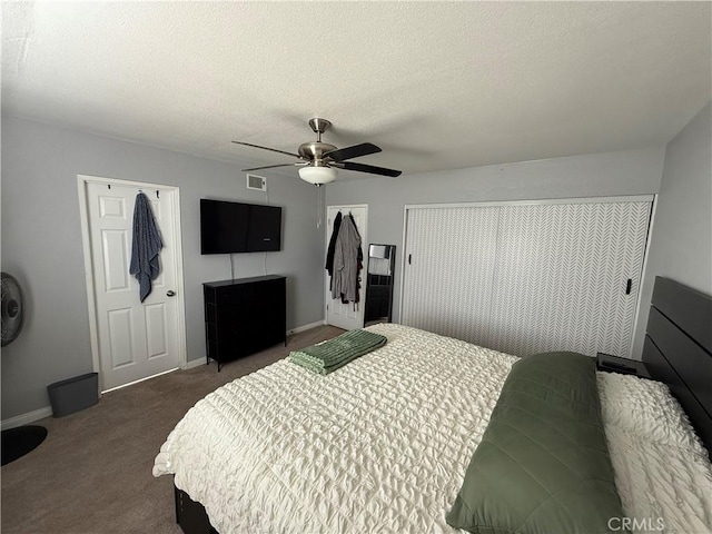 806 S Sandalwood Ave, Bloomington, CA 92316 - bedroom featuring dark colored carpet, a textured ceiling, and a ceiling fan