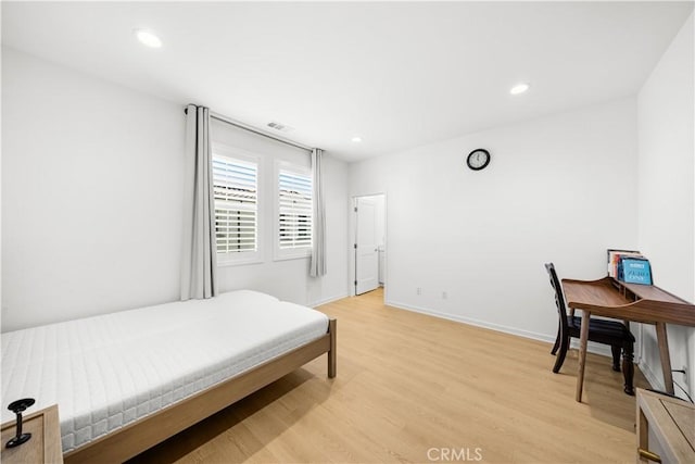 207 Colby Cir, Claremont, CA 91711 - bedroom featuring light wood-style flooring and recessed lighting
