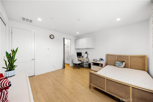 207 Colby Cir, Claremont, CA 91711 - bedroom featuring light wood-style flooring, an office area, recessed lighting, and ensuite bath