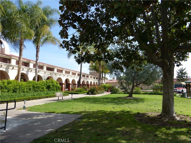 2119 Via Puerta Unit U, Laguna Woods, CA 92637 - view of home's community featuring a lawn
