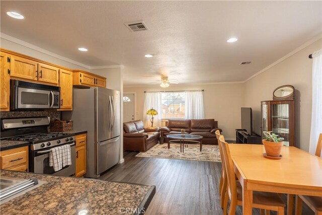 1101 Sierra Ave, Big Bear City, CA 92314 - photo 4