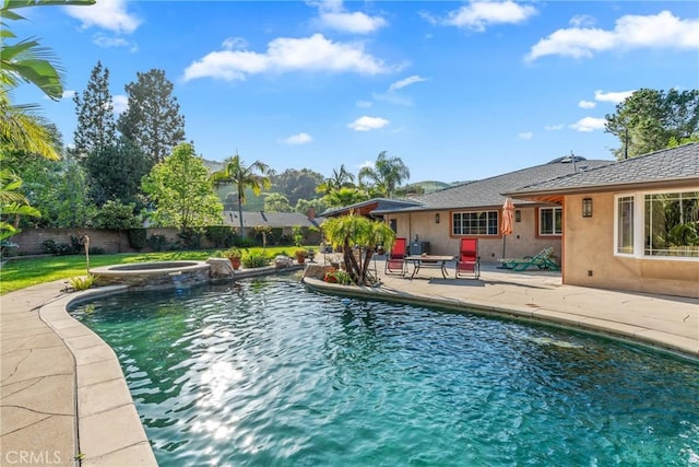 130 Mariposa Way, Brea, CA 92823 - view of swimming pool featuring a fenced backyard, a patio, a fenced in pool, and an in ground hot tub