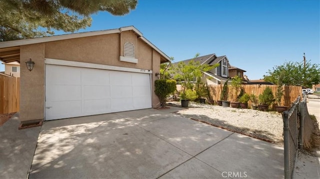 12238 Pluto Dr, Victorville, CA 92392 - photo 10