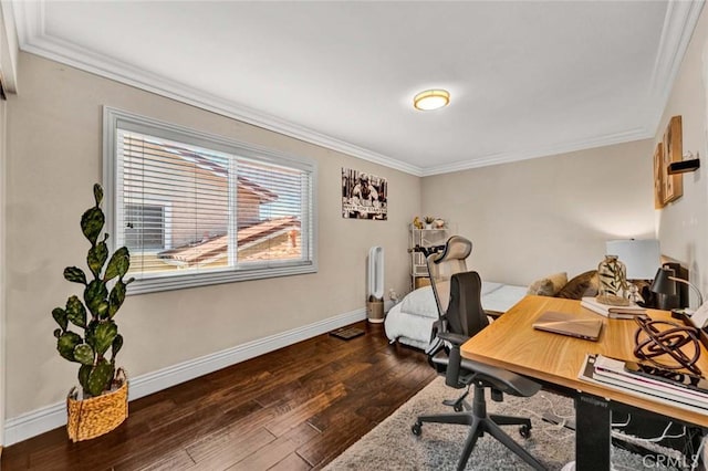 office area with crown molding, dark wood-style flooring, and baseboards