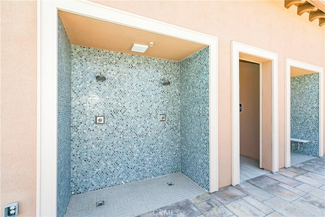 20512 W Esmeralda Ln, Porter Ranch, CA 91311 - full bathroom with a tile shower
