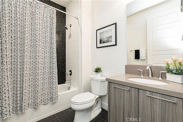 20512 W Esmeralda Ln, Porter Ranch, CA 91311 - full bathroom with toilet, vanity, and shower / tub combo