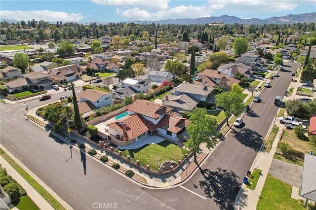 birds eye view of property featuring a residential view and a mountain view