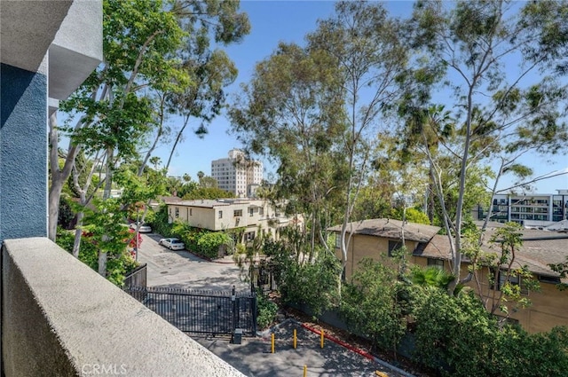1940 N Highland Ave Unit 69, Los Angeles, CA 90068 - view of community