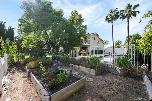 28863 Capano Bay Ct, Menifee, CA 92584 - fenced backyard with a garden