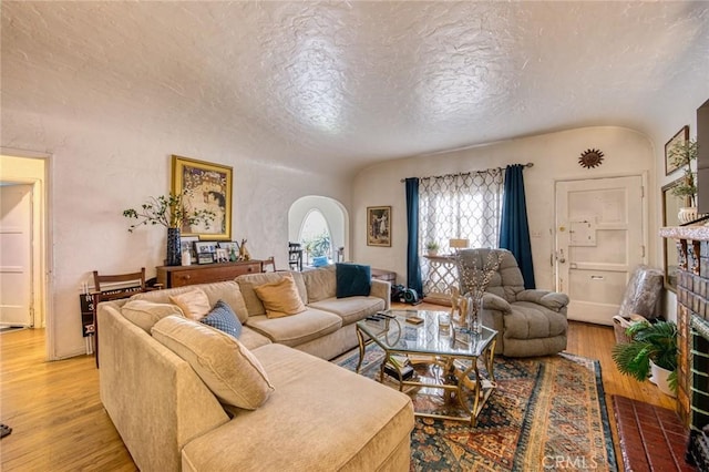 4912 Edgewood Pl, Los Angeles, CA 90019 - photo 16