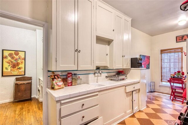 4912 Edgewood Pl, Los Angeles, CA 90019 - photo 22