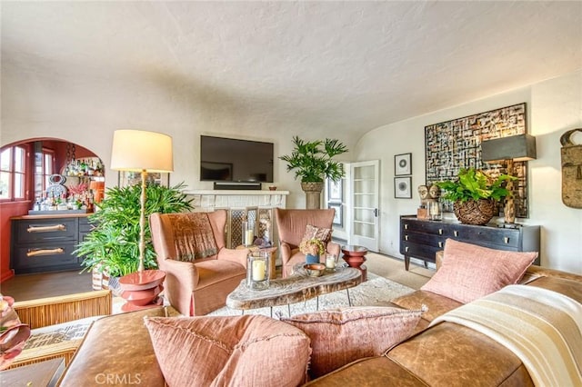 4912 Edgewood Pl, Los Angeles, CA 90019 - view of living area