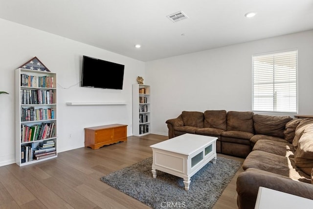 5085 Hoss Cir, Hemet, CA 92545 - living area featuring wood finished floors and recessed lighting