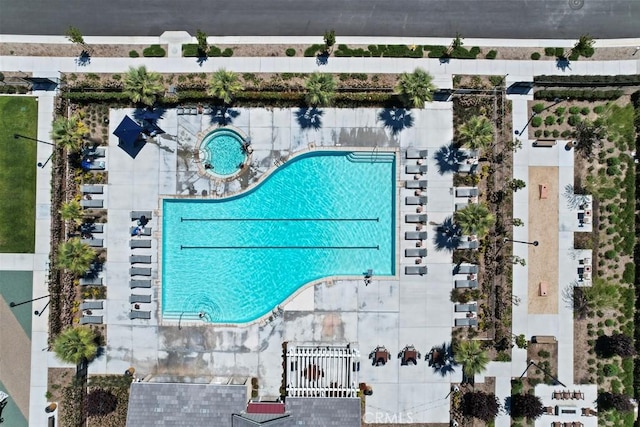 5085 Hoss Cir, Hemet, CA 92545 - bird's eye view of a pool area
