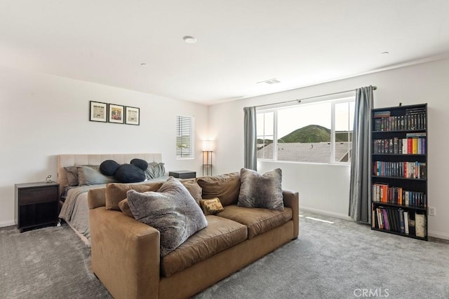5085 Hoss Cir, Hemet, CA 92545 - bedroom featuring carpet floors and multiple windows
