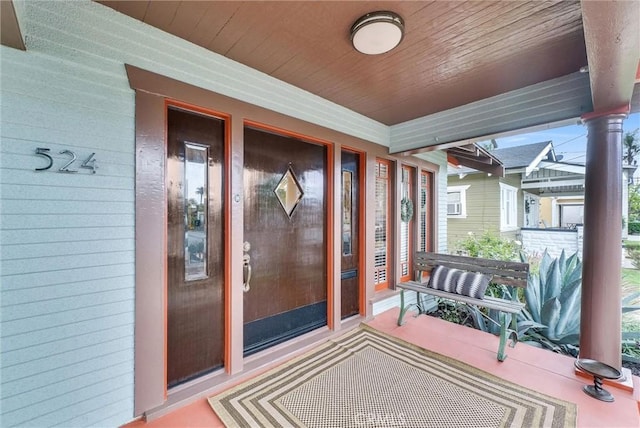 524 Walnut Ave, Long Beach, CA 90802 - property entrance with a porch