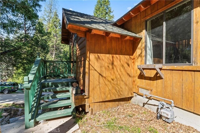 29278 Pine Dr, Cedar Glen, CA 92321 - view of side of home