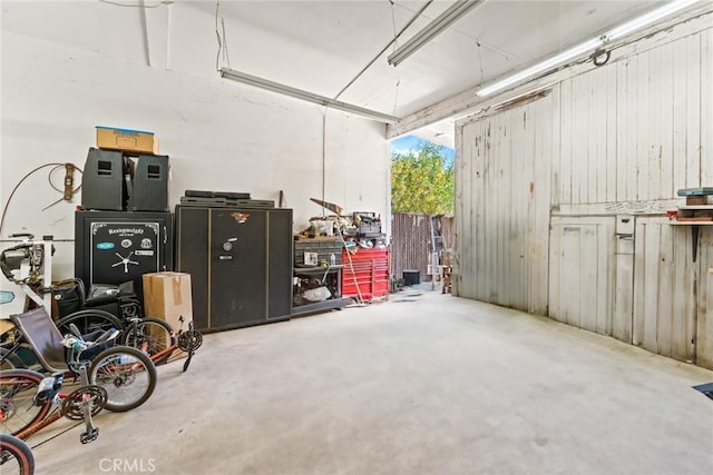 270 San Jacinto St, San Jacinto, CA 92544 - garage with wood walls