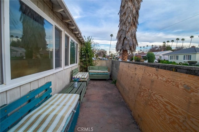 2484 Hanning Ave, Altadena, CA 91001 - view of patio / terrace