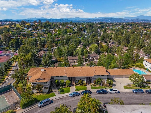 bird's eye view featuring a mountain view